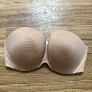 Victoria secret body strapless bra